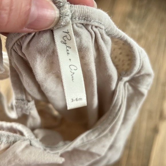 Rylee & Cru + Wild Wawa bundle - Picture 7 of 9